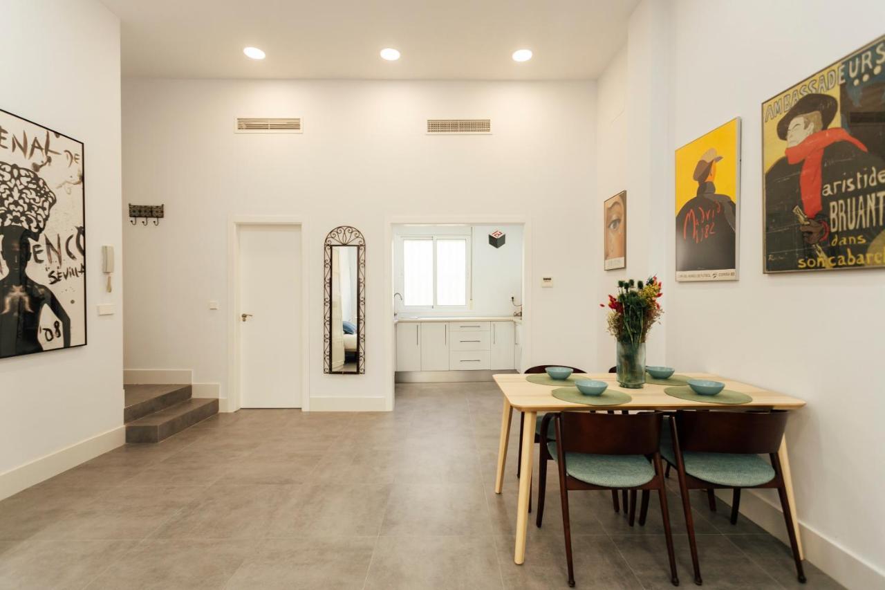 Alohamundi Castilla III Seville Luaran gambar